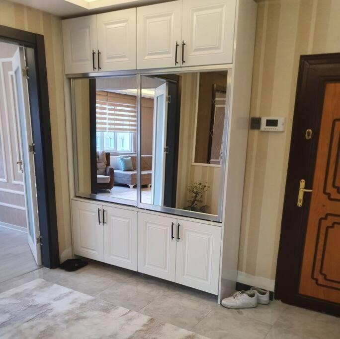 Muekemmel Konumda Luex Family Concept Daire Apartment Sivas Luaran gambar