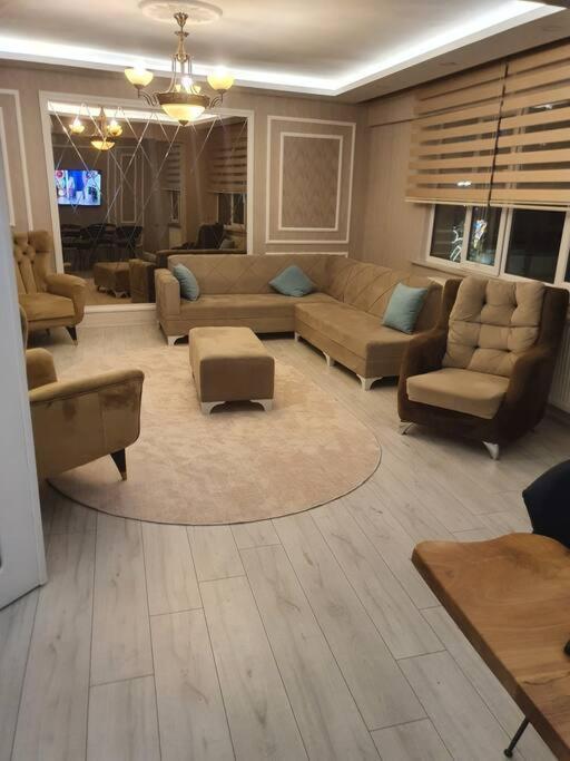 Muekemmel Konumda Luex Family Concept Daire Apartment Sivas Luaran gambar